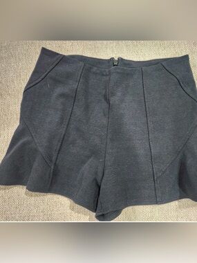 Free people High-Waist Black Women’s Dress Shorts flounce ruffle hem 2 perfect